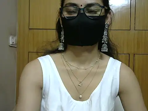 Fairy Pie online show from March 2026 09:31:02 PM