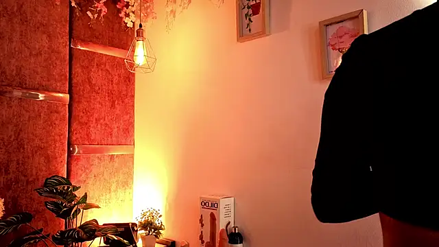 AuroraLanee  online show from November 2025 07:14:01 PM