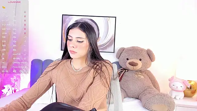 nia20  online show from November 2025 06:28:02 PM