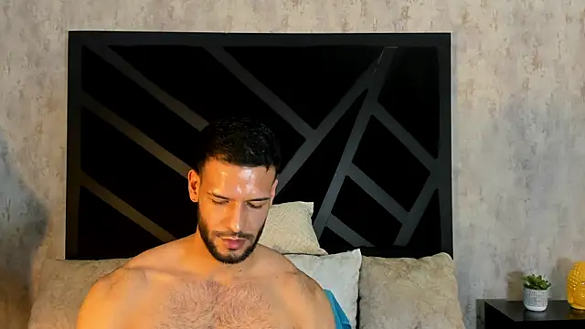 Snapshot of Jacob_Benelli chatting on July 2026 12:15:02 AM Jacob Benelli online show from July 2026 12:15:02 AM
