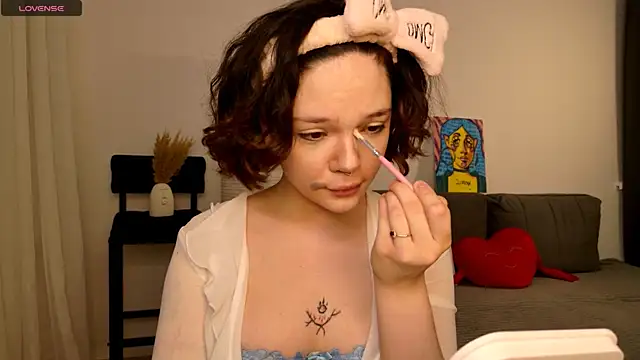 Sweety cheeky online show from February 2026 03:32:01 AM