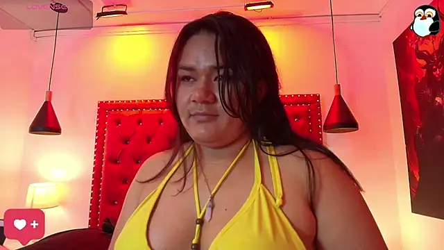 Bella donnaS online show from November 2025 07:57:01 PM