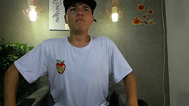 damian vega13 online show from November 2025 07:12:01 PM