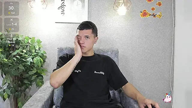 damian vega13 online show from November 2025 06:08:01 PM