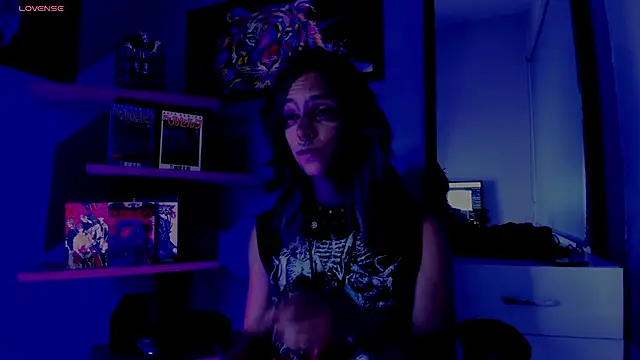 luxiel  online show from December 2025 10:40:02 PM