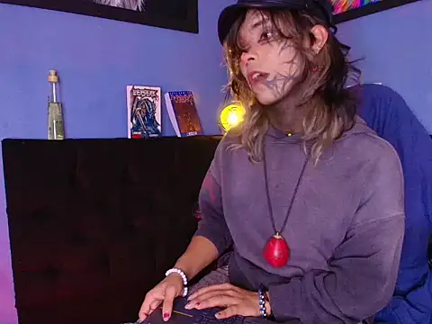 Snapshot of luxiel_ chatting on January 2026 09:19:01 PM luxiel online show from January 2026 09:19:01 PM