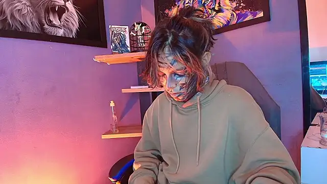 Snapshot of luxiel_ chatting on February 2026 11:53:02 PM luxiel online show from February 2026 11:53:02 PM