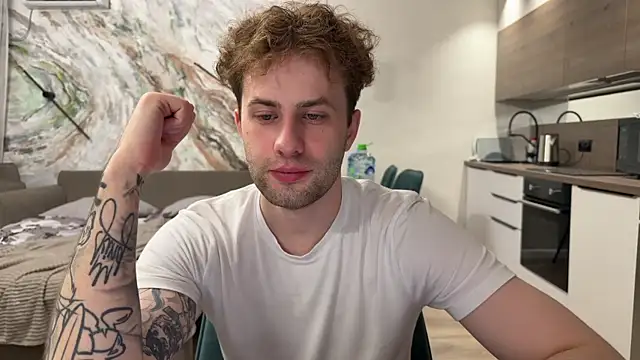 dominantrodri online show from June 2026 10:34:02 PM