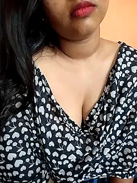 Snapshot of Sexy_Divya__ chatting on June 2026 05:24:01 AM Sexy Divya online show from June 2026 05:24:01 AM