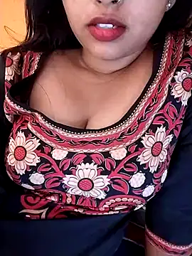 Snapshot of Sexy_Divya__ chatting on June 2026 06:52:02 AM Sexy Divya online show from June 2026 06:52:02 AM