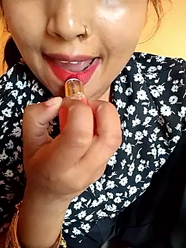 Snapshot of Sexy_Divya__ chatting on June 2026 05:45:02 AM Sexy Divya online show from June 2026 05:45:02 AM