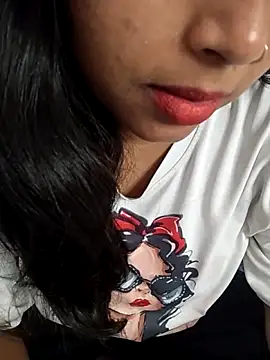 Snapshot of Sexy_Divya__ chatting on June 2026 05:18:01 AM Sexy Divya online show from June 2026 05:18:01 AM