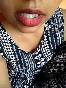 Snapshot of Sexy_Divya__ chatting on June 2026 05:27:01 AM Sexy Divya online show from June 2026 05:27:01 AM