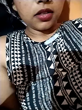 Snapshot of Sexy_Divya__ chatting on June 2026 05:43:02 PM Sexy Divya online show from June 2026 05:43:02 PM