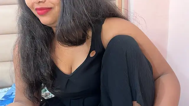 Snapshot of Sexy_Divya__ chatting on June 2026 01:10:01 PM Sexy Divya online show from June 2026 01:10:01 PM