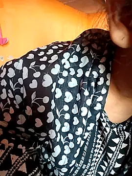 Snapshot of Sexy_Divya__ chatting on June 2026 01:32:02 AM Sexy Divya online show from June 2026 01:32:02 AM