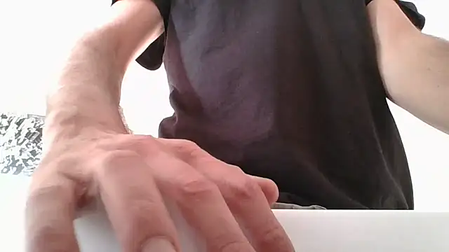 CuteDaddy92 online show from December 2025 08:52:02 AM