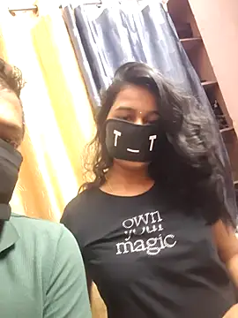 sexy28sweetysweety online show from November 2025 02:38:02 PM