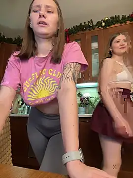 SexCaramell online show from November 2025 04:43:02 PM