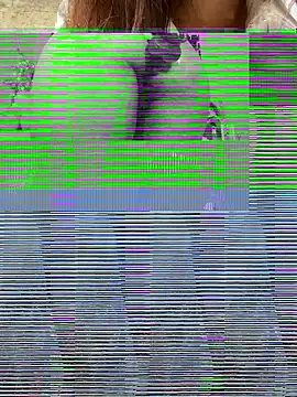 Snapshot of luna-sisi chatting on January 2026 06:06:02 AM luna-sisi online show from January 2026 06:06:02 AM