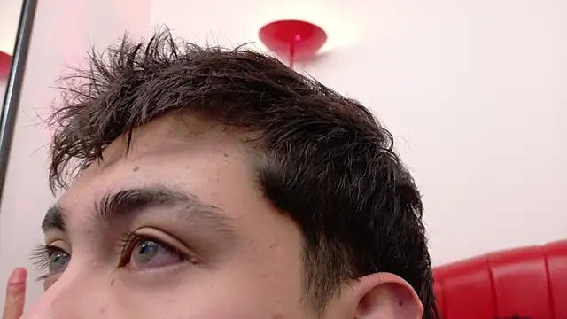 Valentin X online show from November 2025 03:50:02 AM