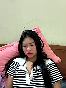 Lynly k2 online show from March 2026 01:23:02 AM