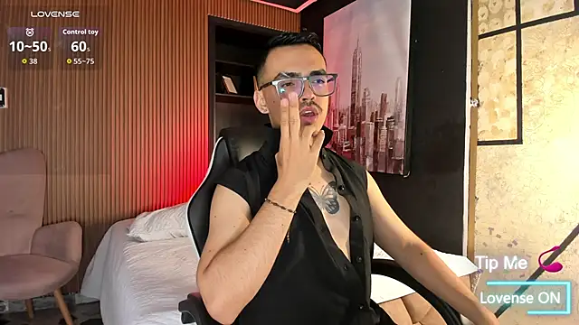 NicoKingg  online show from November 2025 01:39:02 AM