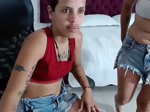 andreaySarca online show from November 2025 02:33:01 PM