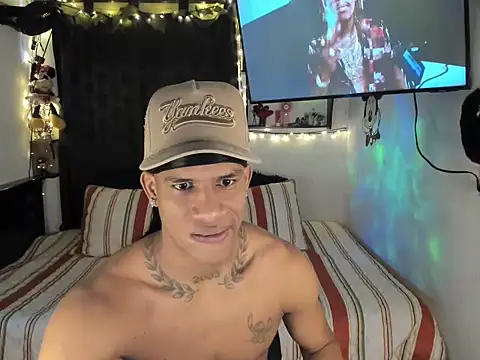 JUANBIGCOCK21CM online show from August 2026 02:05:02 PM