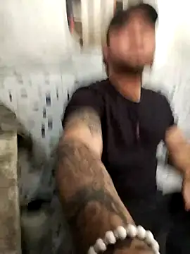 JHONNYACA28 online show from November 2025 02:28:01 PM