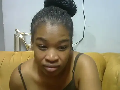 Snapshot of JuiceLips88 chatting on June 2026 06:24:02 PM JuiceLips88 online show from June 2026 06:24:02 PM