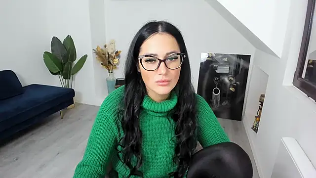 AnyaEvy online show from February 2026 05:01:01 AM