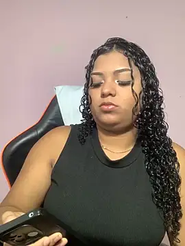 CurlyAliccia  online show from November 2025 11:47:02 PM