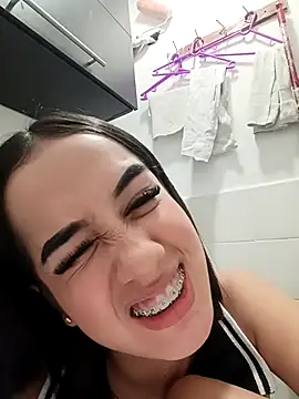 VirginPussyAnita18 online show from November 2025 07:43:01 PM