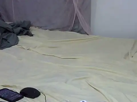 Prettyy pussie online show from November 2025 07:27:01 PM