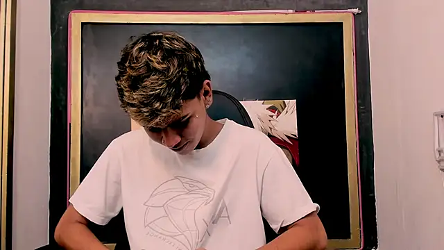 Timmy Kiing  online show from January 2026 09:18:02 PM