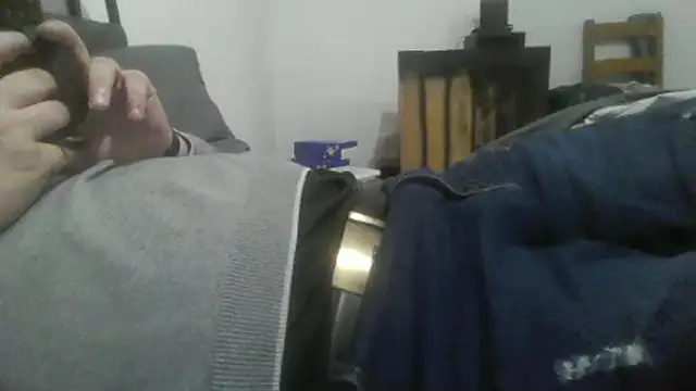 paulochon80 online show from November 2025 11:46:01 PM