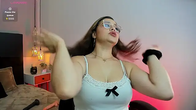 Snapshot of Dakhota_Rouge chatting on January 2026 04:17:02 AM Dakhota Rouge online show from January 2026 04:17:02 AM