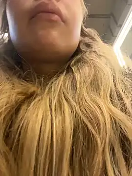 Snapshot of SashaCatt chatting on February 2026 08:30:02 AM SashaCatt online show from February 2026 08:30:02 AM