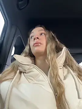 Snapshot of SashaCatt chatting on February 2026 08:10:01 AM SashaCatt online show from February 2026 08:10:01 AM