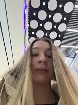 Snapshot of SashaCatt chatting on February 2026 08:14:01 AM SashaCatt online show from February 2026 08:14:01 AM