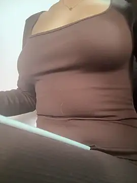 SCARLETT INK  online show from April 2026 07:52:02 PM