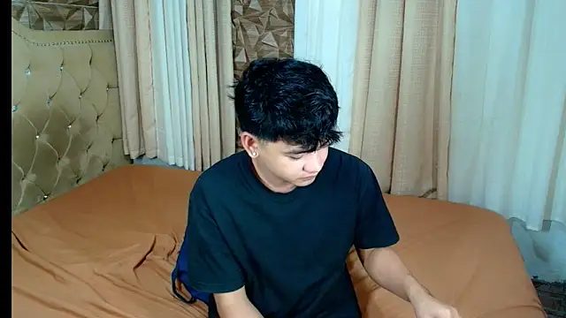 Snapshot of babygurlsweetcock chatting on February 2026 04:41:01 AM babygurlsweetcock online show from February 2026 04:41:01 AM