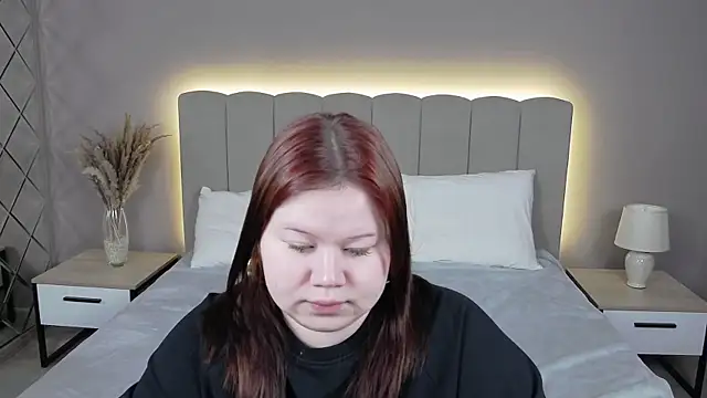 EvaNova  online show from April 2026 06:38:01 AM