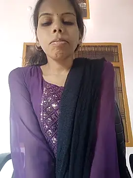 Bade-couple online show from November 2025 04:44:02 AM