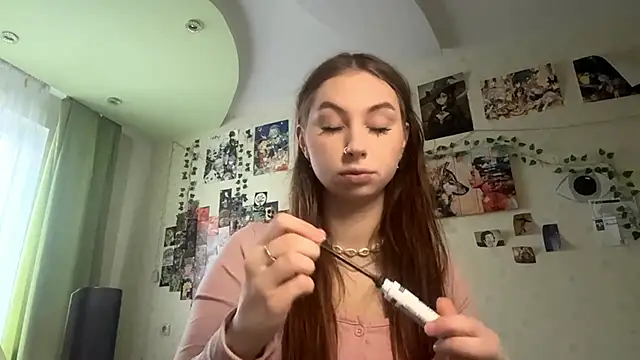 AnitaRenne online show from November 2025 11:43:02 AM