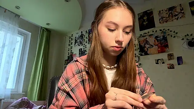 AnitaRenne online show from November 2025 11:43:02 AM