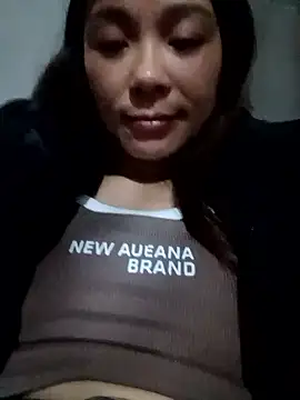 Lyla john online show from January 2026 01:48:02 PM