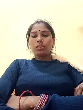 Veshali Love143 online show from November 2025 11:21:02 PM