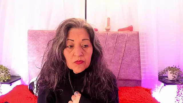 Snapshot of Victoriaa_Anderson chatting on June 2026 01:34:02 PM Victoriaa Anderson online show from June 2026 01:34:02 PM